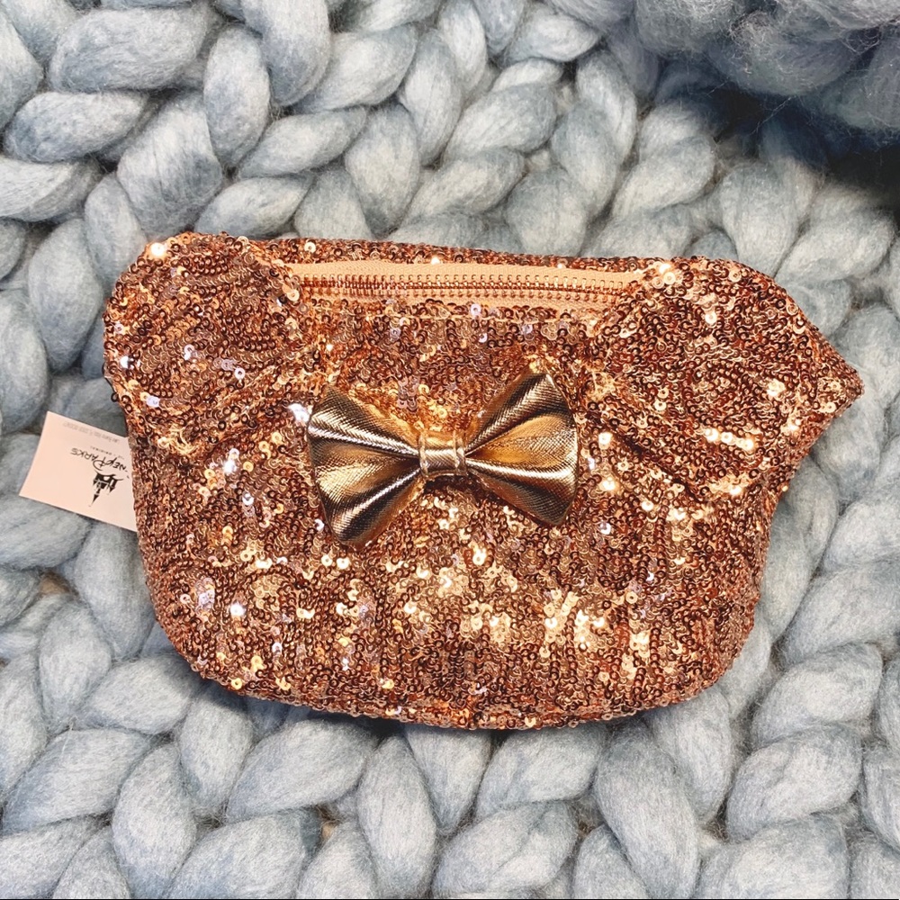 Minnie Mouse Rose Gold Sequin Fanny Pack Belt Bag - Picture 2 of 3